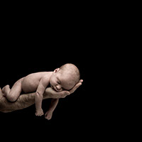 Bébé dans la Main