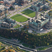 Photo Aérienne du Parlement pour l'exposition ''Encapment''